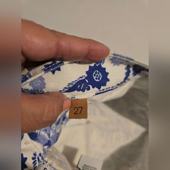 Rebecca Minkoff Crossby Boyfriend Shorts in White and Blue - Picture 5 of 13